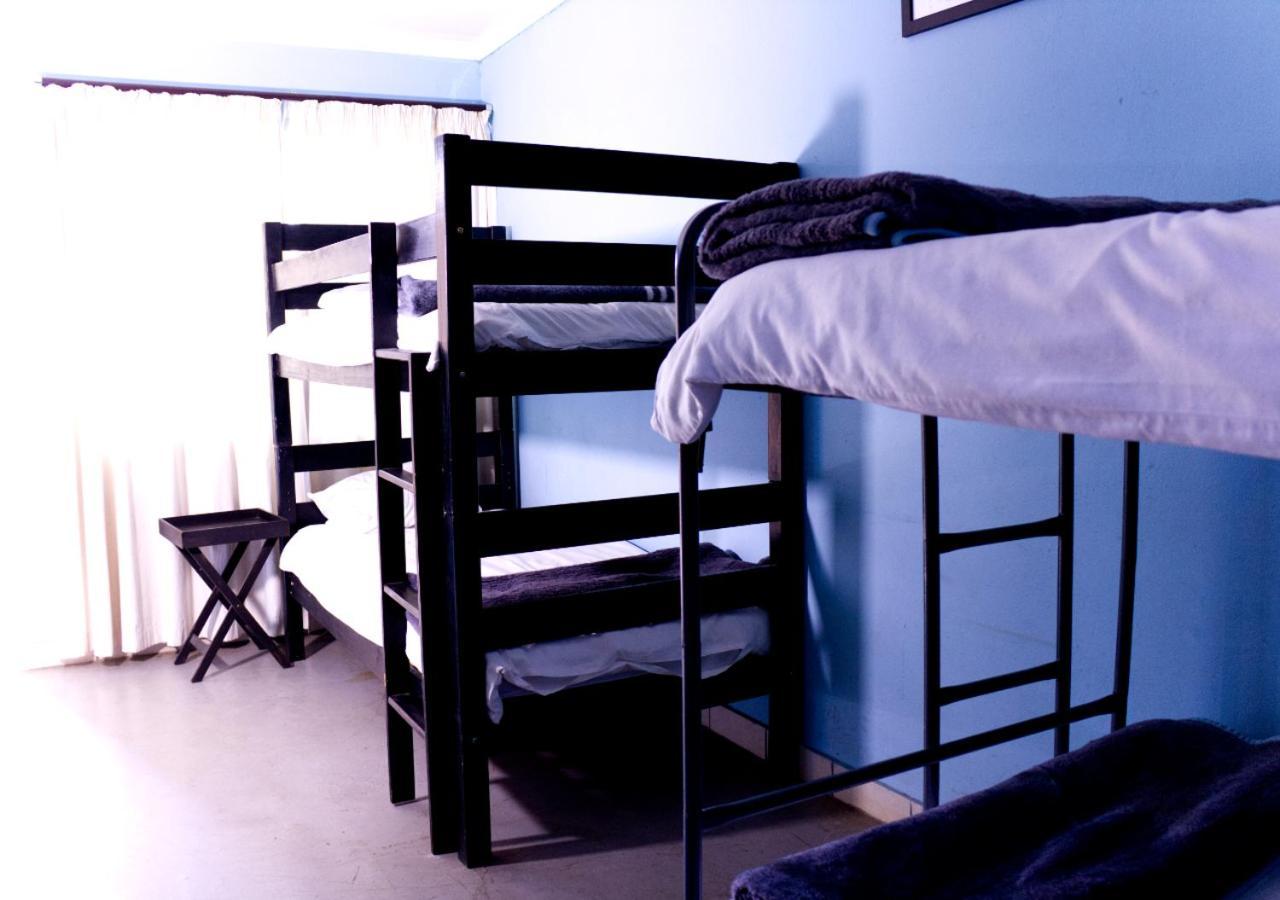 Backpackers Connection @ Jnb Airport Hostel Бенони Екстериор снимка